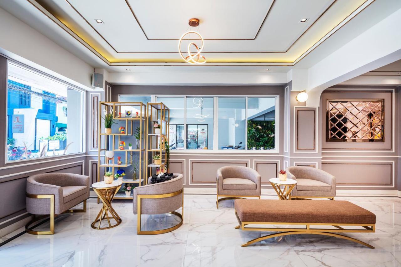 Penyos Service Apartment Bangkok Exterior photo