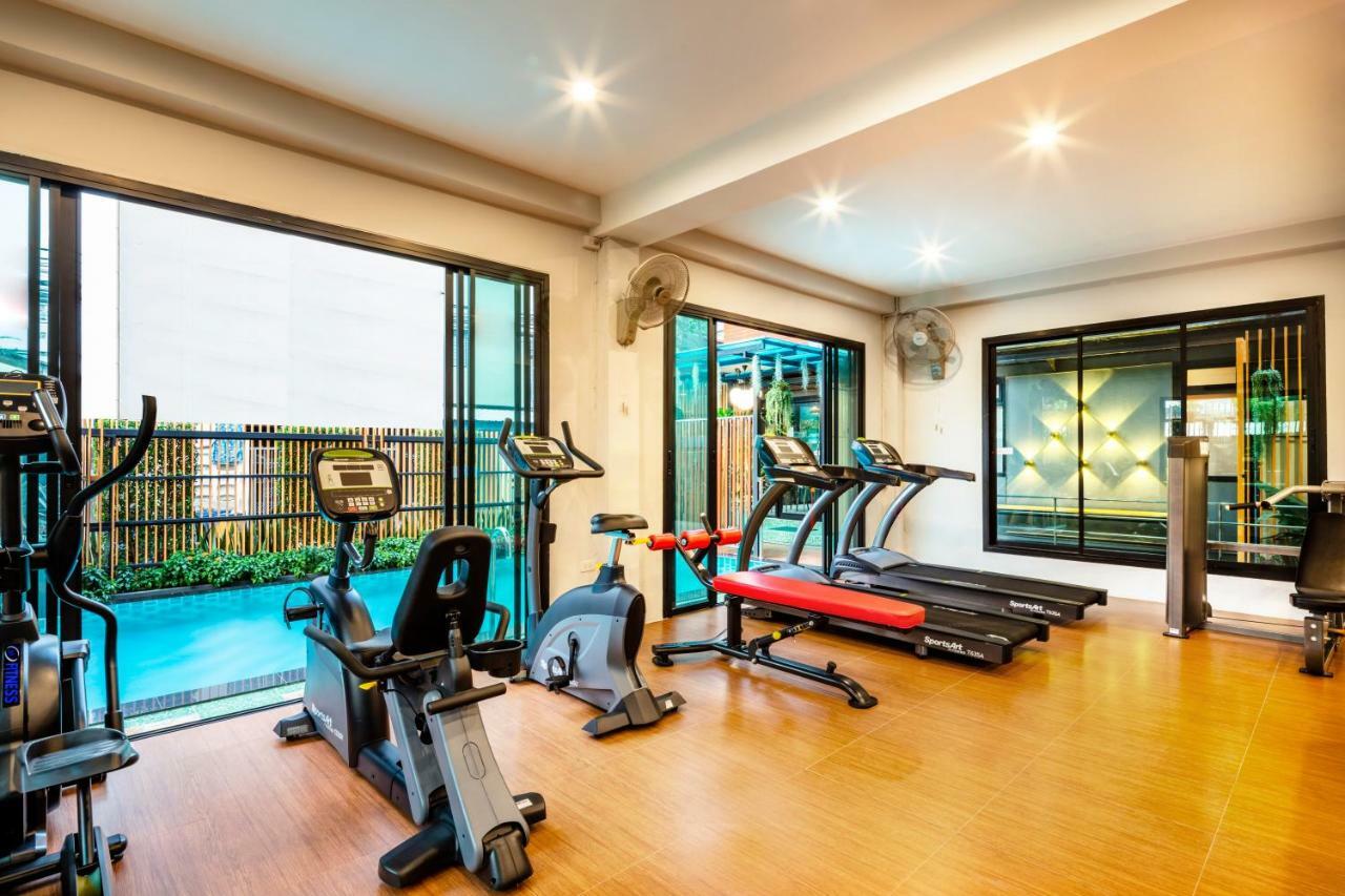 Penyos Service Apartment Bangkok Exterior photo